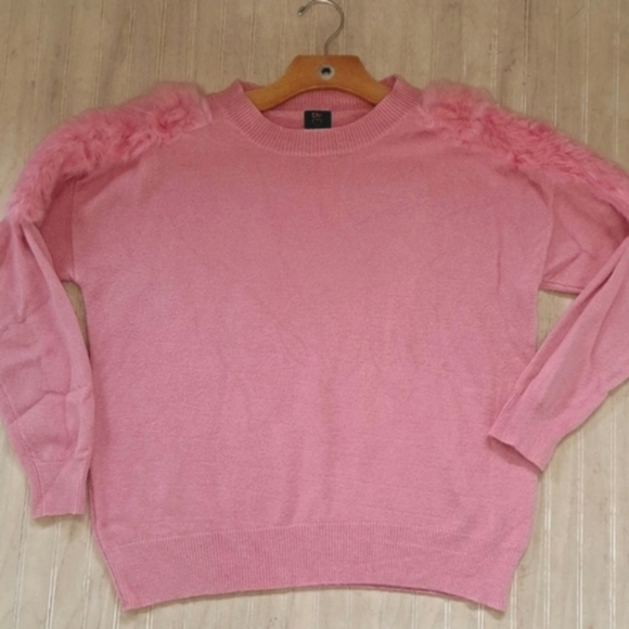 Faux Fur Fuzzy Shoulder Statement Soft Pink Soft Sweater Oversized 12th Heart - Picture 6 of 9